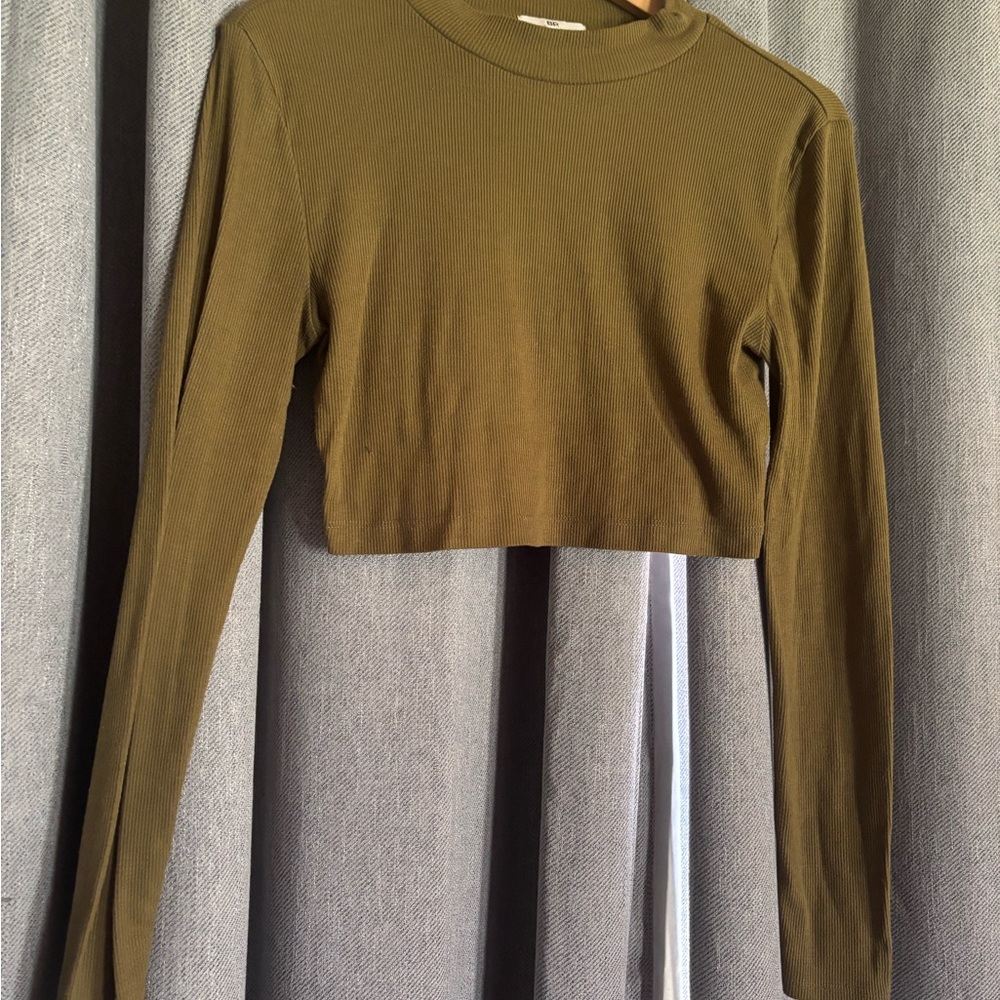 Olive Green Long Sleeve Crop Top